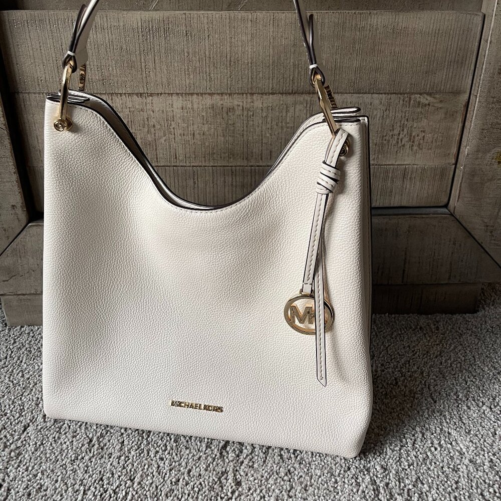 Mikael Kors Joan Large Shoulder Bag New with Tag